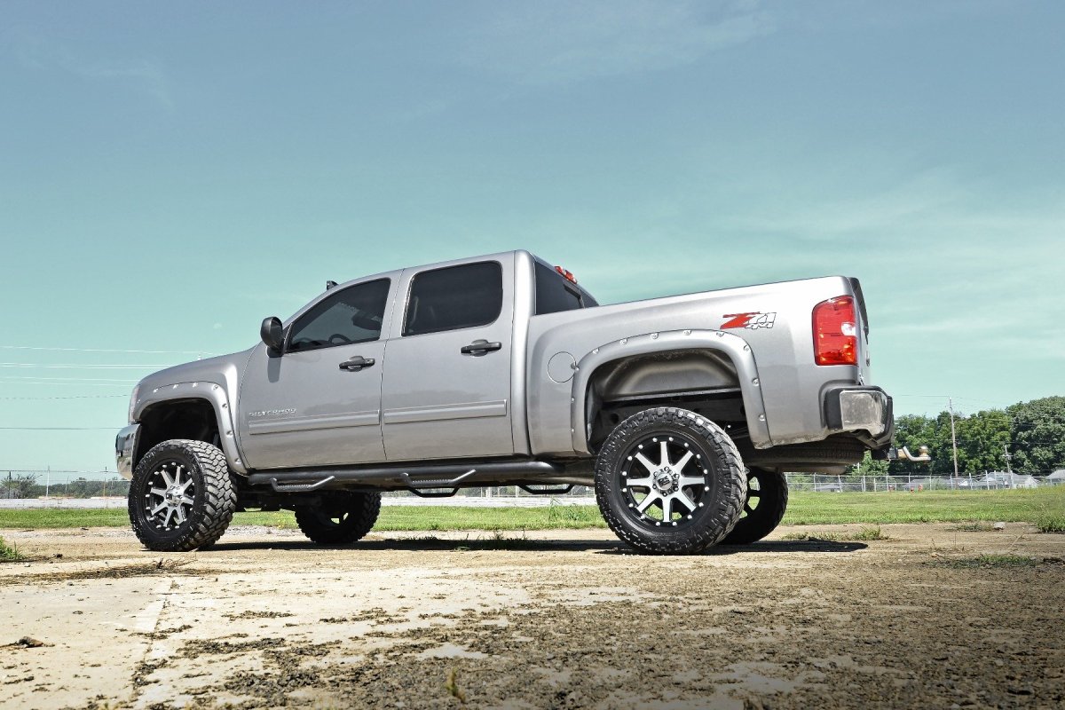GMC Sierra 1500 Suspension Lift Kit - Rough Country - 6 Inch Lift Kit | M1 Struts/M1 - '07-'13